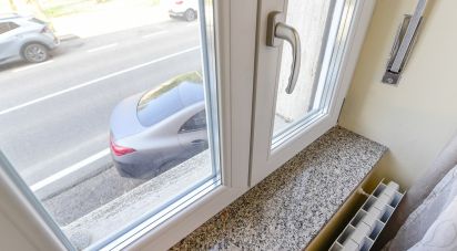 Appartamento 6 locali di 177 m² a Casnate con Bernate (22070)