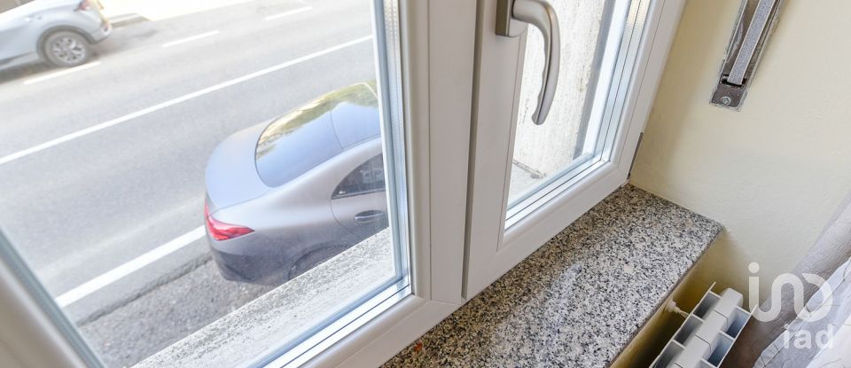 Appartamento 6 locali di 177 m² a Casnate con Bernate (22070)