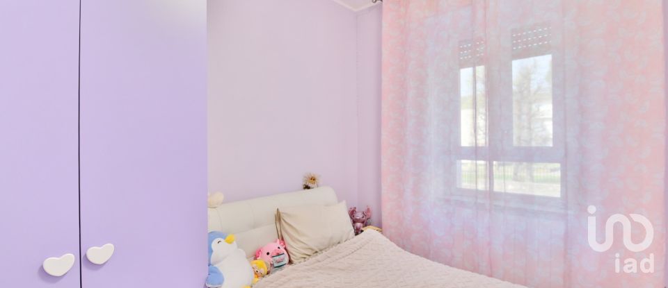 Appartamento 6 locali di 177 m² a Casnate con Bernate (22070)