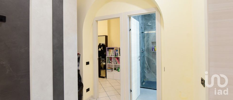 Appartamento 6 locali di 177 m² a Casnate con Bernate (22070)