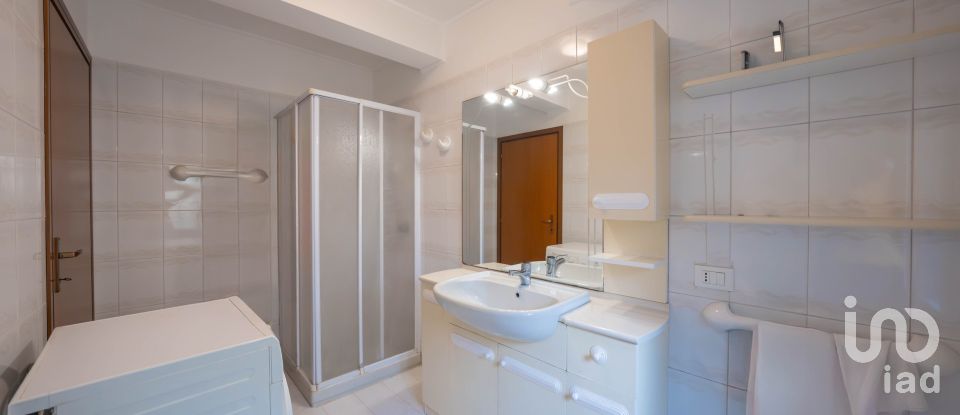 House 4 rooms of 121 m² in Argenta (44010)