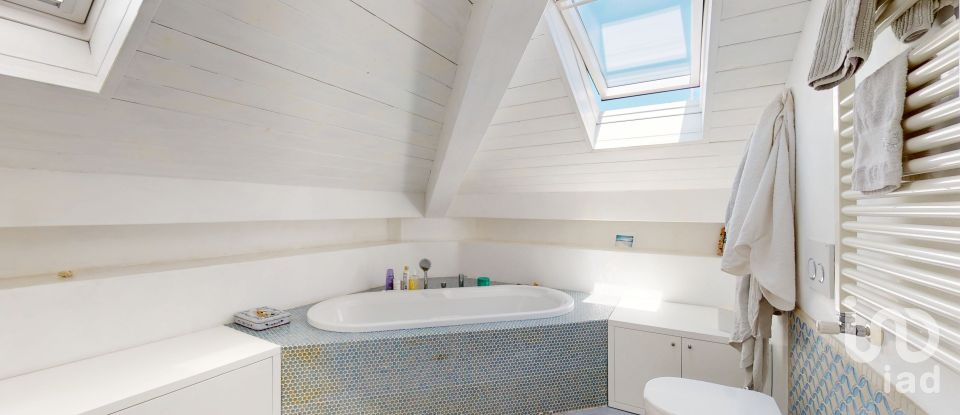 Townhouse 17 rooms of 326 m² in Pietra Ligure (17027)