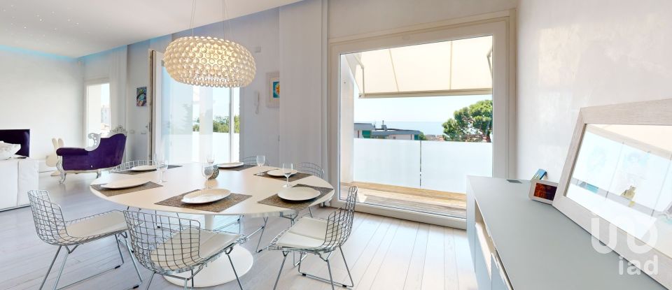 Townhouse 17 rooms of 326 m² in Pietra Ligure (17027)