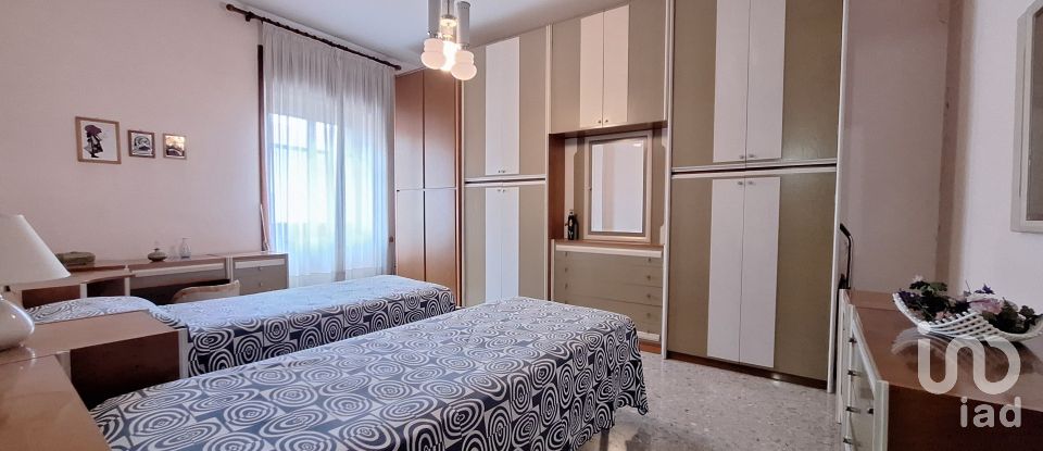 Four-room apartment of 115 m² in Angri (84012)