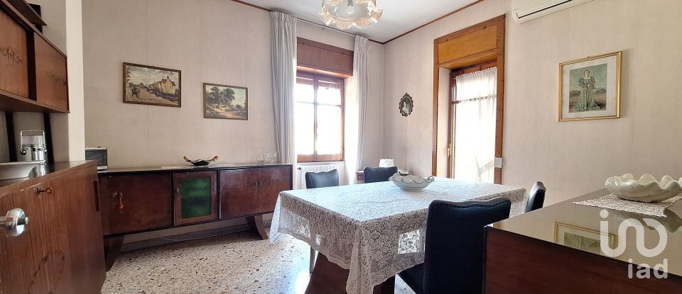 Four-room apartment of 115 m² in Angri (84012)