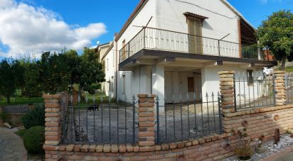 Villa a schiera 7 locali di 254 m² in Omignano (84060)