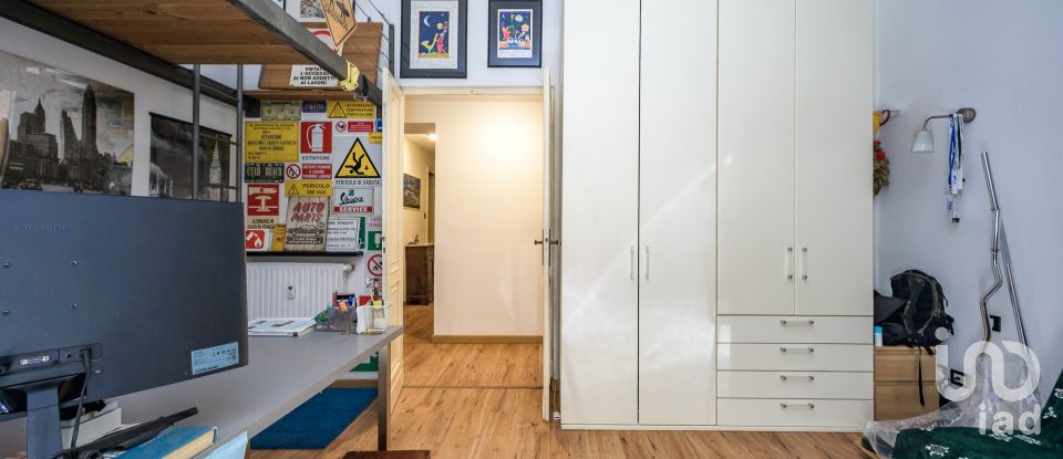 Appartamento 8 locali di 140 m² a Genova (16122)