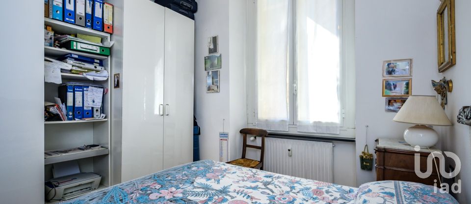 Appartamento 8 locali di 140 m² a Genova (16122)