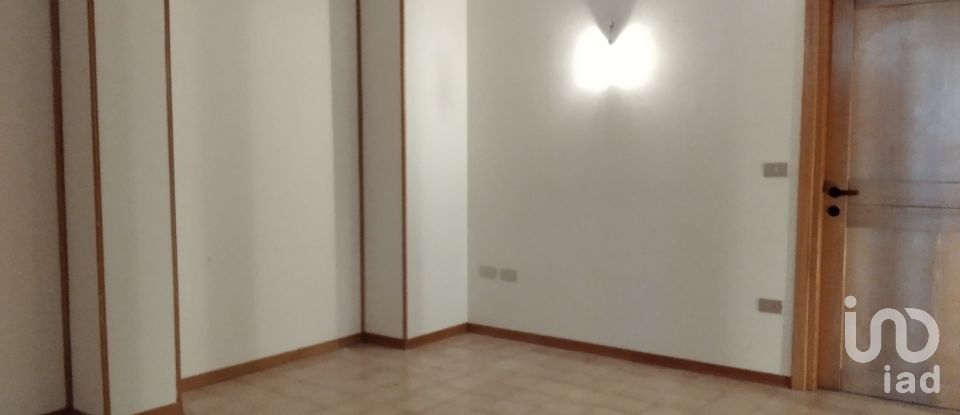 Apartment 0 rooms of 110 m² in San Costanzo (61039)