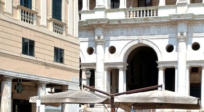 Shop / premises commercial of 120 m² in Vicenza (36100)