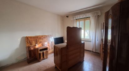 House 10 rooms of 240 m² in Crespino (45030)