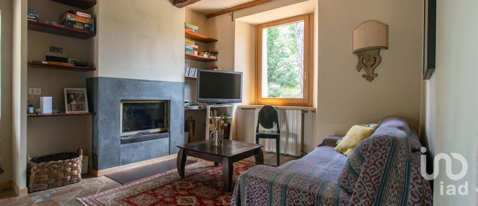 Casale 5 locali di 254 m² in Manciano (58014)