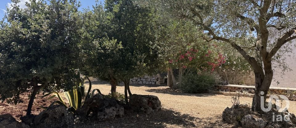 Horses property 6 rooms of 147 m² in Martina Franca (74015)