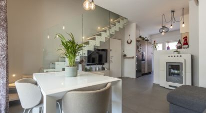 Trilocale di 95 m² a Numana (60026)