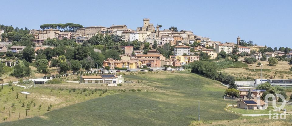 Townhouse 7 rooms of 154 m² in Offagna (60020)