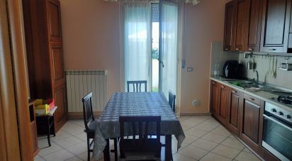 Appartamento 7 locali di 130 m² a Città Sant'Angelo (65013)