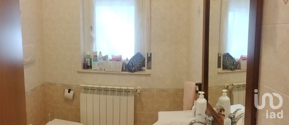 Appartamento 7 locali di 130 m² a Città Sant'Angelo (65013)