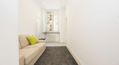 Apartment 5 rooms of 95 m² in Genova (16121)