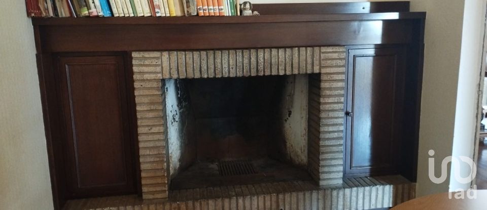 Casale 10 locali di 300 m² in Civitanova Marche (62012)