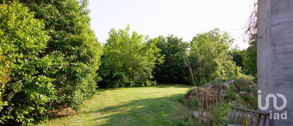 Rustico 1 locale di 320 m² in Volta Mantovana (46049)
