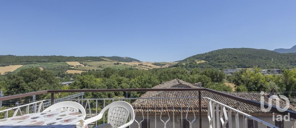 Appartamento 5 locali di 118 m² a Serra San Quirico (60048)
