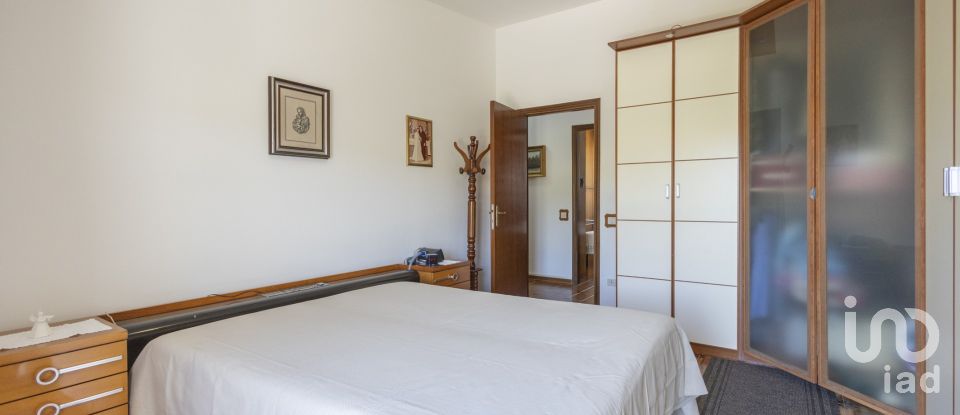 Appartamento 5 locali di 118 m² a Serra San Quirico (60048)