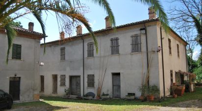 Villa storica 20 locali di 1.560 m² in Urbino (61029)