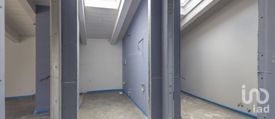 Loft 5 locali di 130 m² a Potenza Picena (62018)