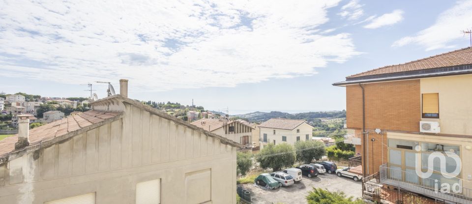 Loft 5 locali di 130 m² a Potenza Picena (62018)