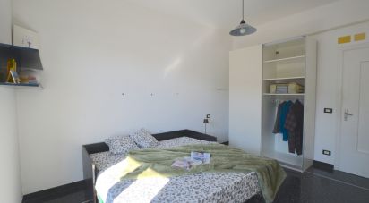 Trilocale di 80 m² a Genova (16134)