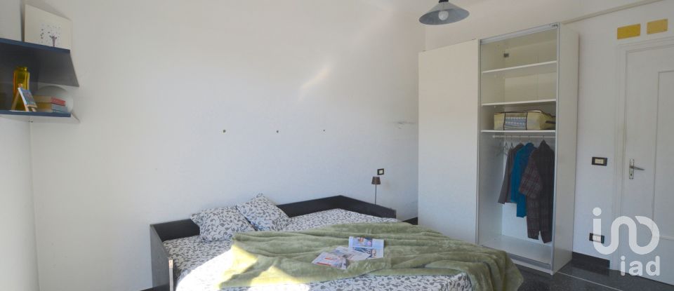 Trilocale di 80 m² a Genova (16134)