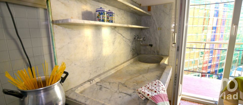 Trilocale di 80 m² a Genova (16134)