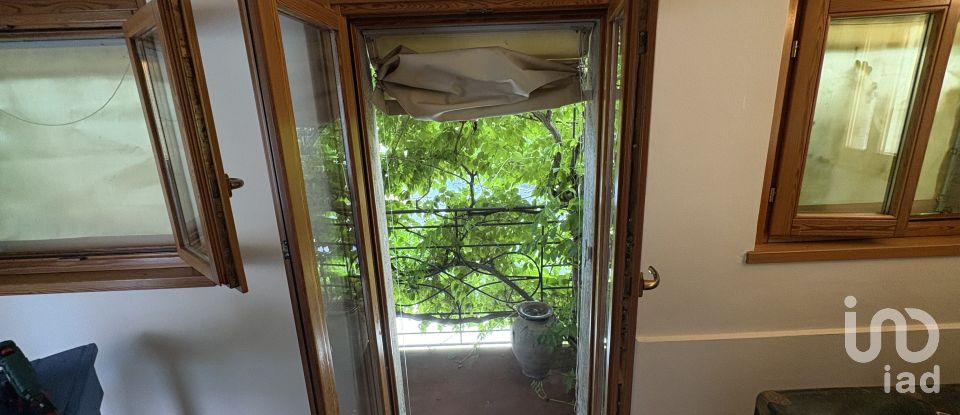 House 7 rooms of 200 m² in Sant'Ippolito (61040)