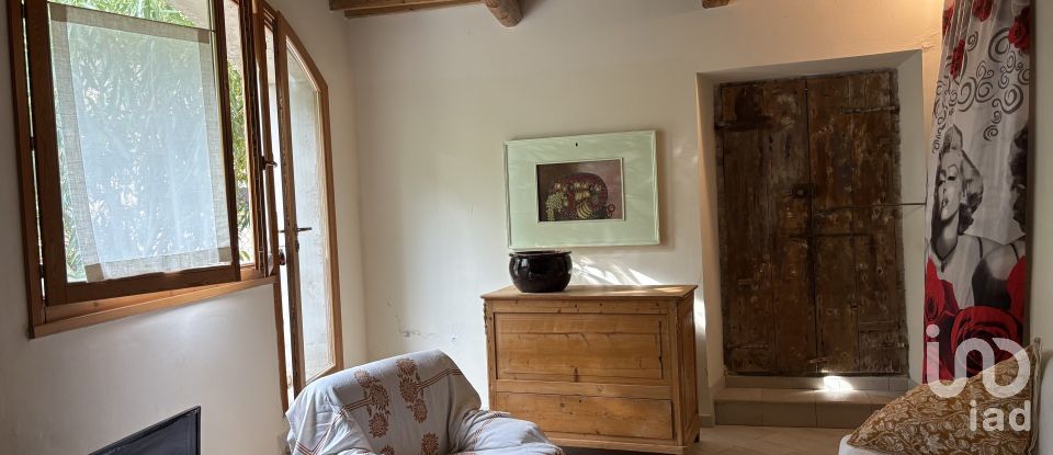 House 7 rooms of 200 m² in Sant'Ippolito (61040)