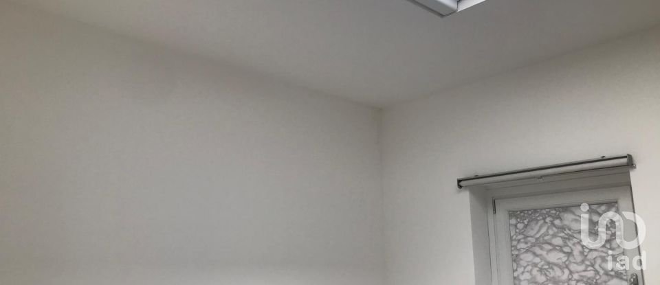 Two-room apartment of 50 m² in Torino (10141)