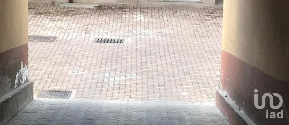 Two-room apartment of 50 m² in Torino (10141)