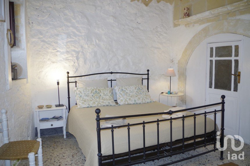 Townhouse 3 rooms of 88 m² in Palazzolo Acreide (96010)