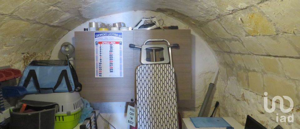 Townhouse 3 rooms of 88 m² in Palazzolo Acreide (96010)