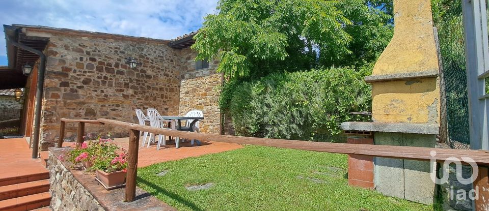 Townhouse 4 rooms of 250 m² in Greve in Chianti (50027)