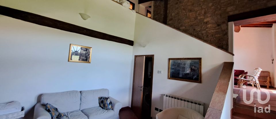Townhouse 4 rooms of 250 m² in Greve in Chianti (50027)