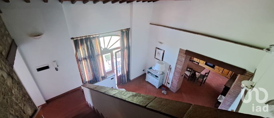 Townhouse 4 rooms of 250 m² in Greve in Chianti (50027)