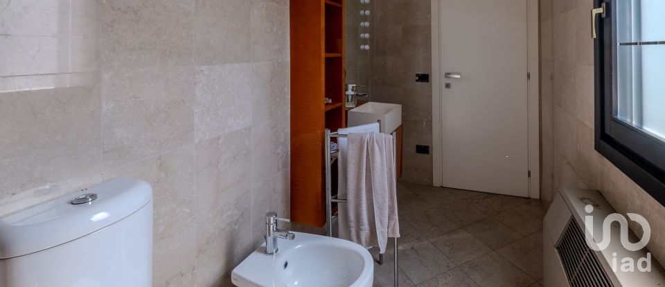 Laboratorio di 188 m² in Castel Goffredo (46042)