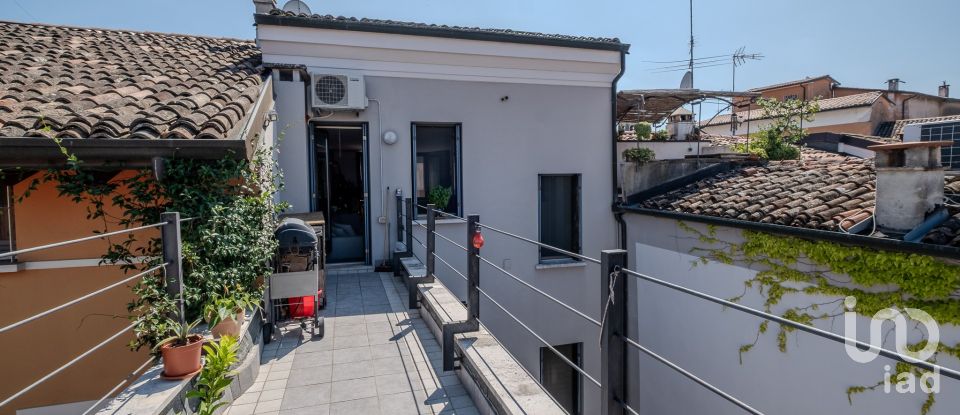 Laboratorio di 188 m² in Castel Goffredo (46042)