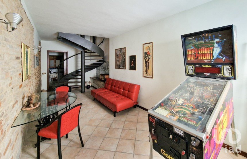 Costruzione di 153 m² in Corridonia (62014)