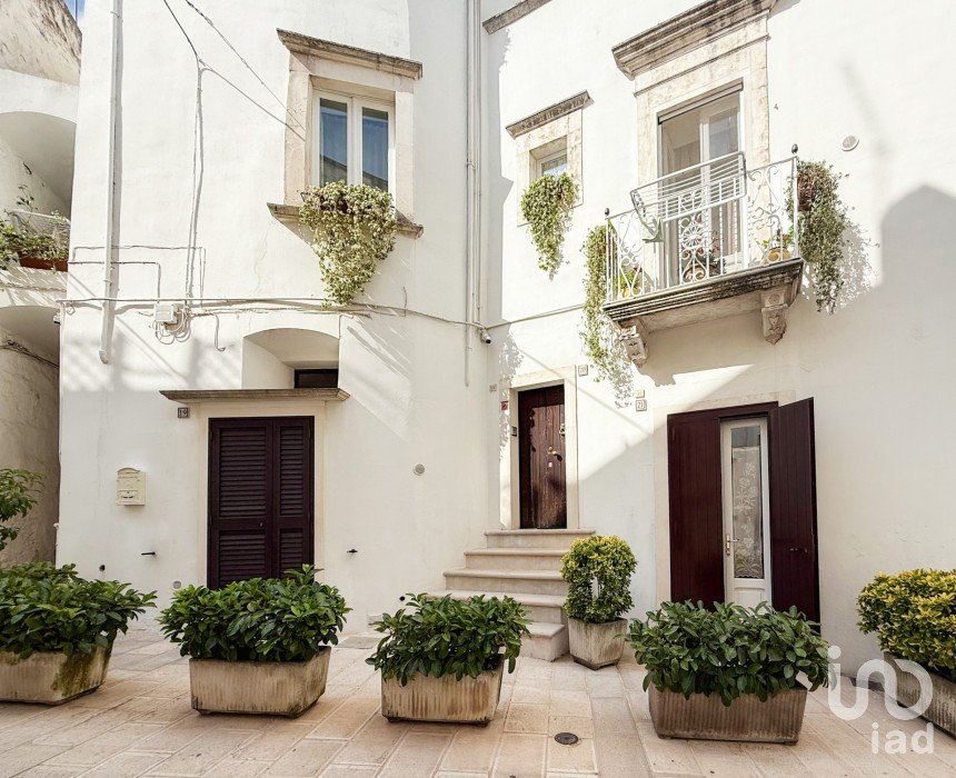 Casa indipendente / Villa 5 locali di 180 m² in Martina Franca (74015)