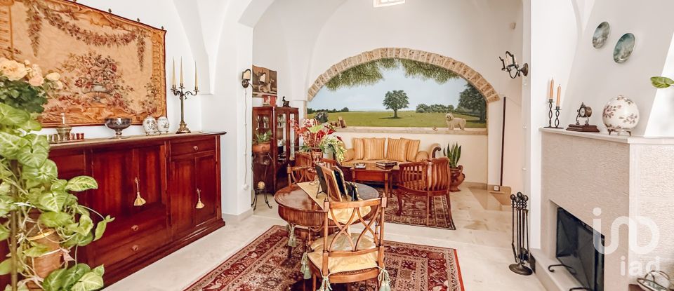 Casa indipendente / Villa 5 locali di 180 m² in Martina Franca (74015)