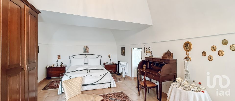 Casa indipendente / Villa 5 locali di 180 m² in Martina Franca (74015)