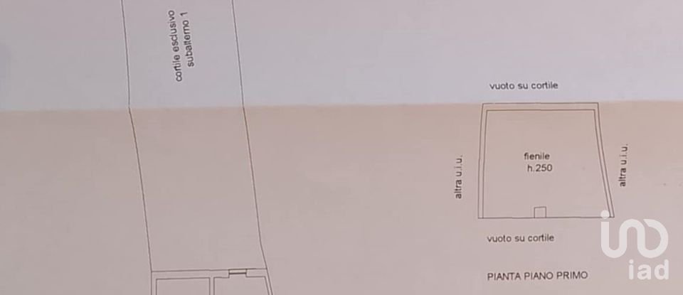 House 16 rooms of 240 m² in Conzano (15030)