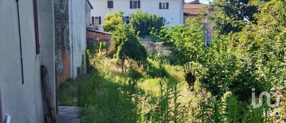 House 16 rooms of 240 m² in Conzano (15030)