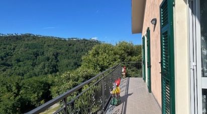 Casale 9 locali di 190 m² in Carro (19012)